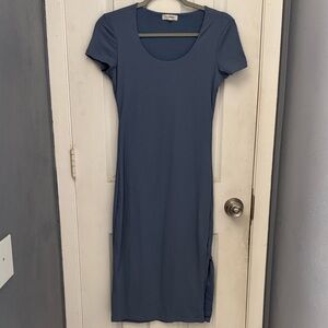 No Comment Scoop Neck Short Sleeve Midi Dress in Slate Blue